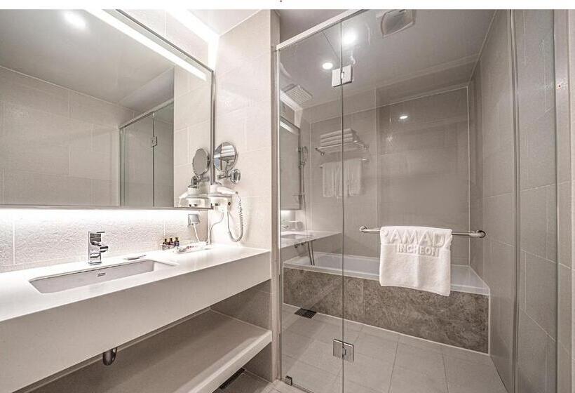 Suite, Ramada By Wyndham Incheon