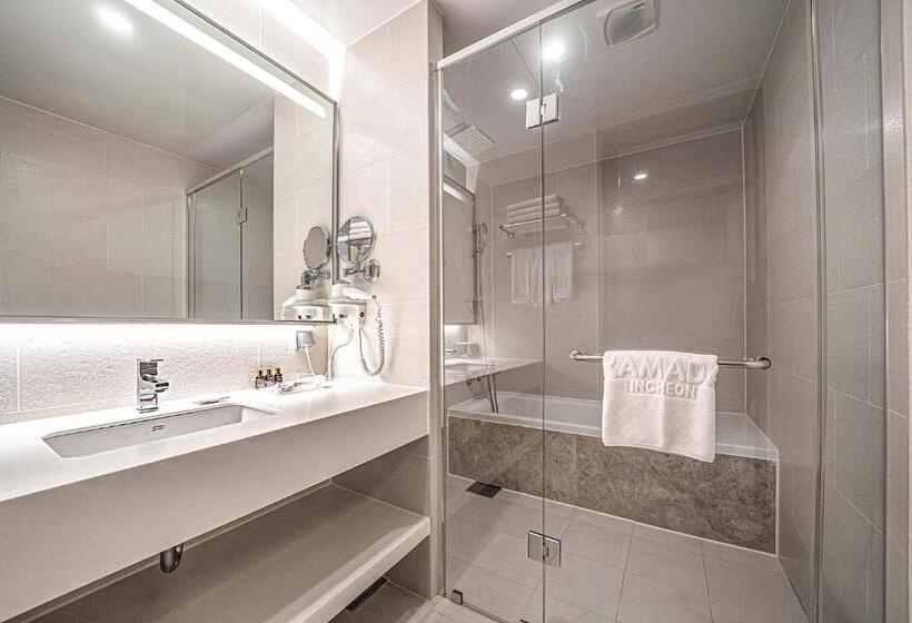 Suite, Ramada By Wyndham Incheon