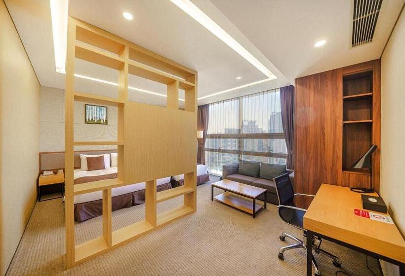 Suite, Ramada By Wyndham Incheon