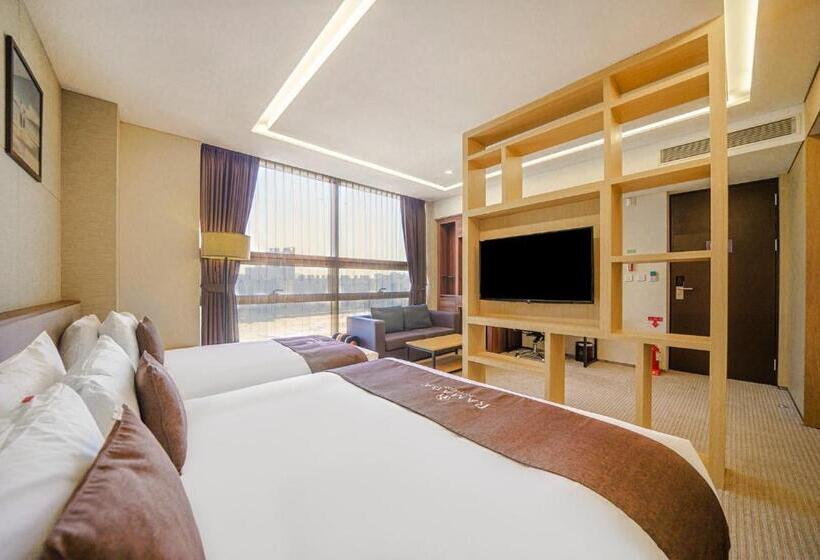 Suite, Ramada By Wyndham Incheon