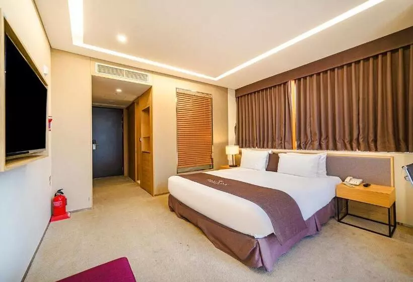 Premium room with view, Ramada By Wyndham Incheon
