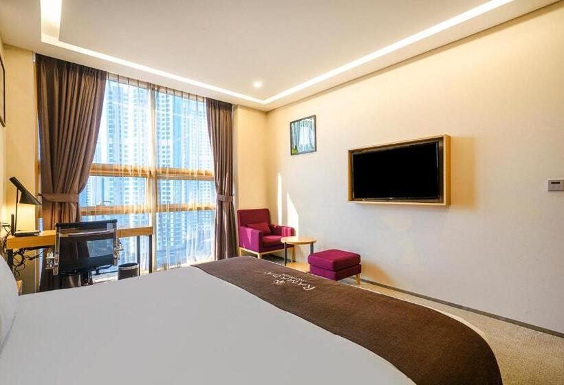 Habitación Premium con Vistas, Ramada By Wyndham Incheon