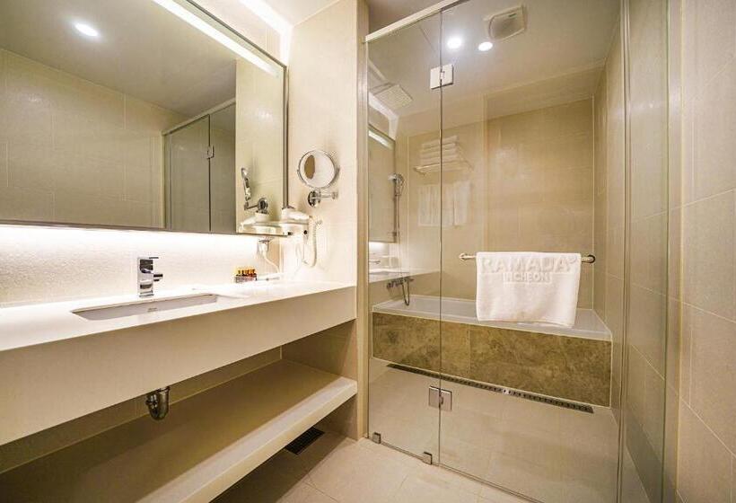 Suite, Ramada By Wyndham Incheon