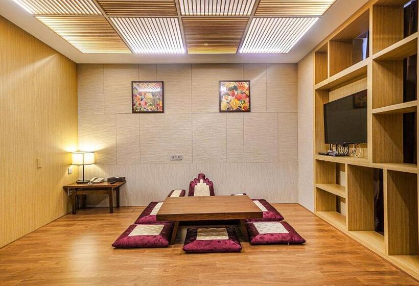 Suite, Ramada By Wyndham Incheon