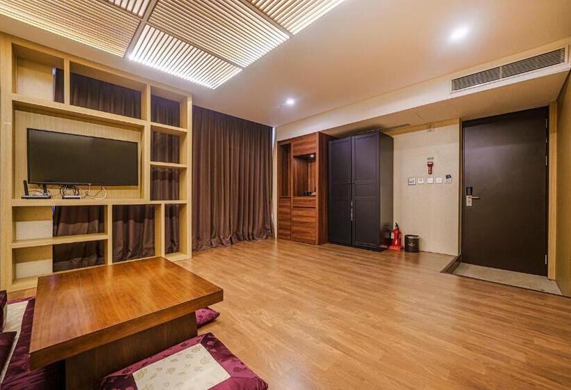 Suite, Ramada By Wyndham Incheon