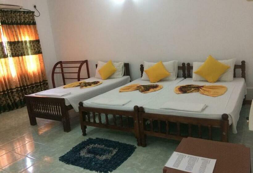 스탠다드 트리플 발코니 룸, White Villa