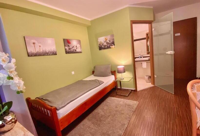 발코니 스탠다드 싱글 룸, Landhotel Fasanenhof