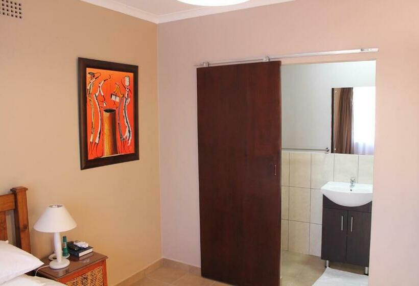 Номер Стандарт, Woodpecker S Inn Guest House