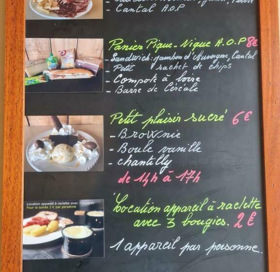 غرفة قياسية رباعية, Hébergement Artense