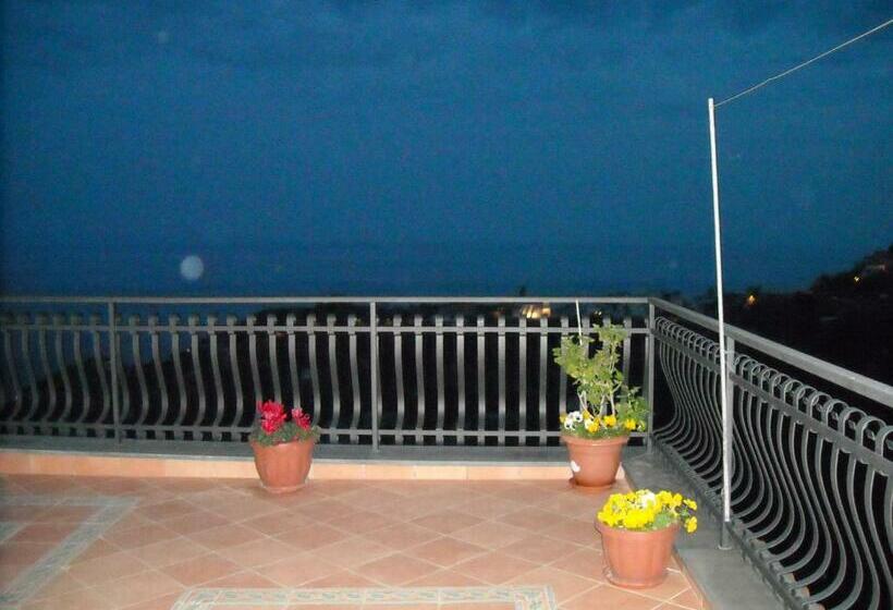 テラス付きスタンダードルーム, Il Rifugio Del Poeta