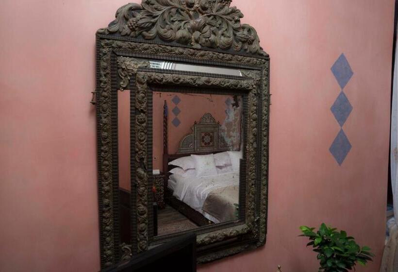 디럭스 주니어 스위트, La Maison Ottomane