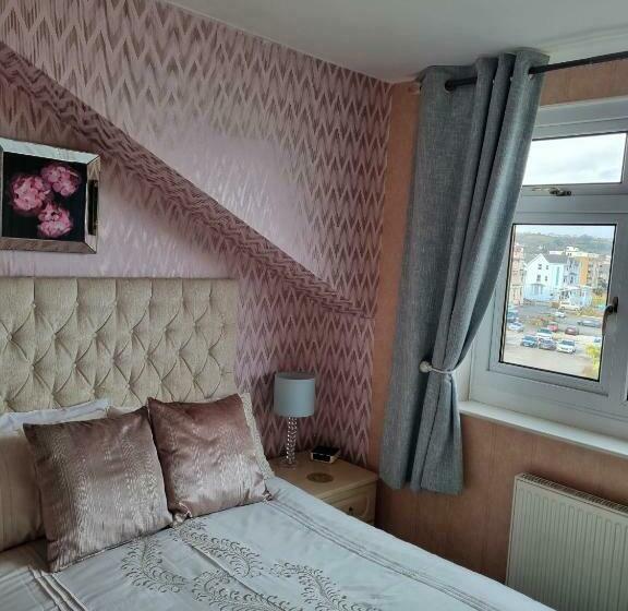 带海景的标准房, The Sands