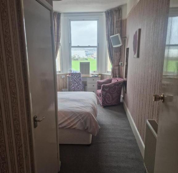 豪华海景房, The Sands