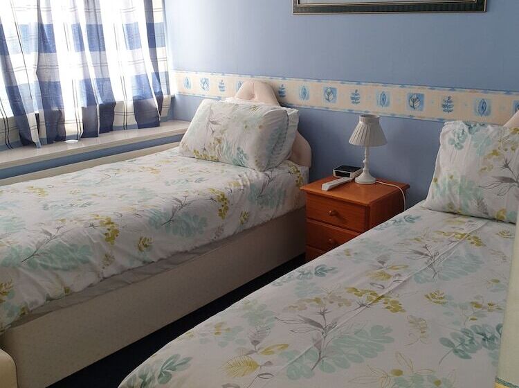 标准间, The Sands