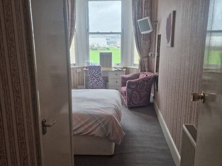 豪华海景房, The Sands