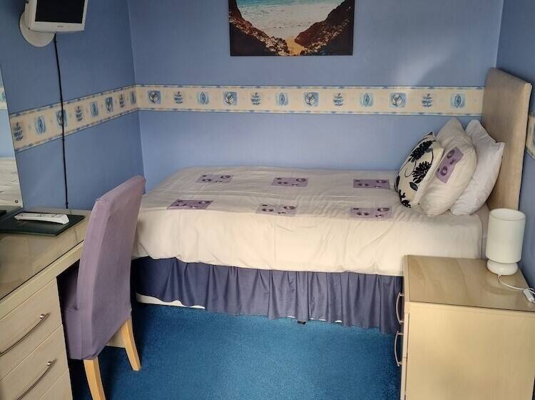 标准单人间, The Sands