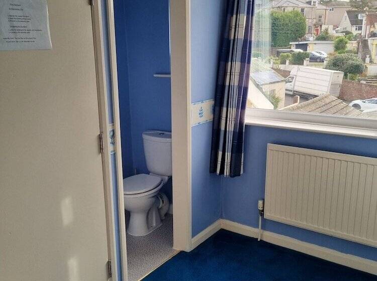 标准单人间, The Sands