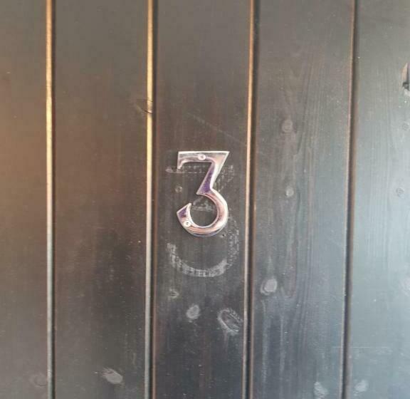 基本间, The Wheatsheaf