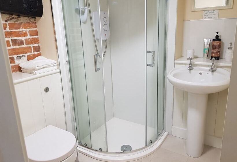 豪华房间, The Wheatsheaf