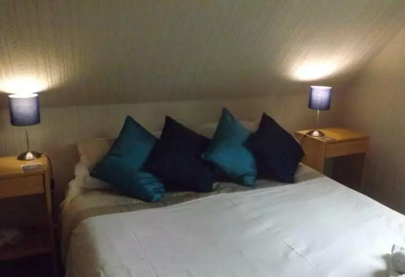 Habitació Estàndard Llit King, Cedar House B&b