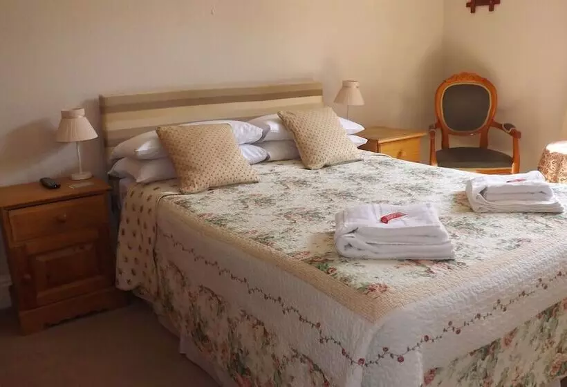Habitació Estàndard, Cedar House B&b
