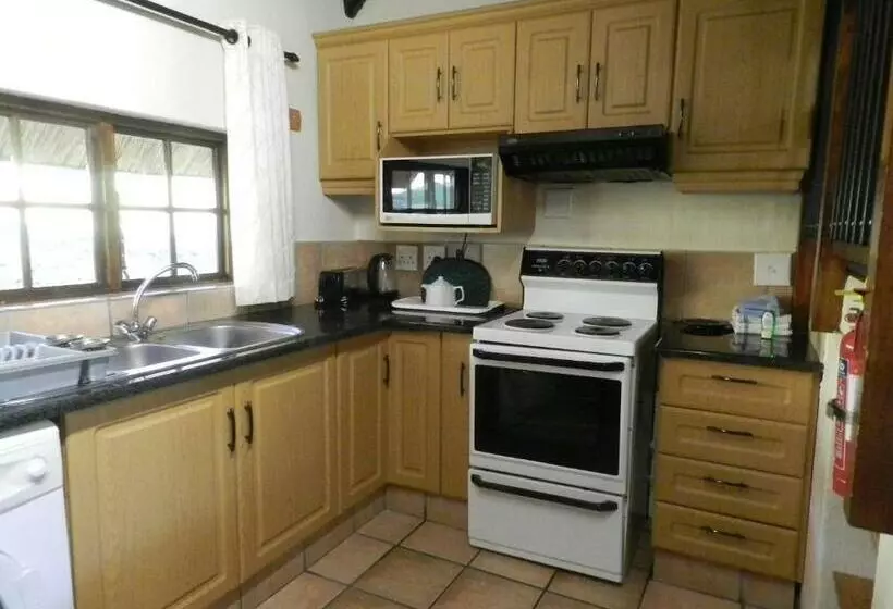 シャレー1寝室, Fairways Self Catering