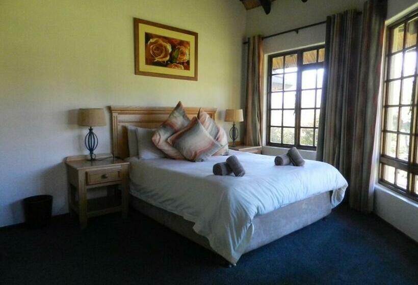 בקתת חדר, Fairways Self Catering