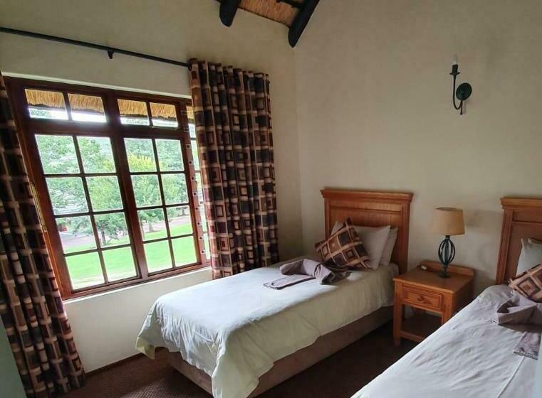 一居室别墅, Fairways Self Catering