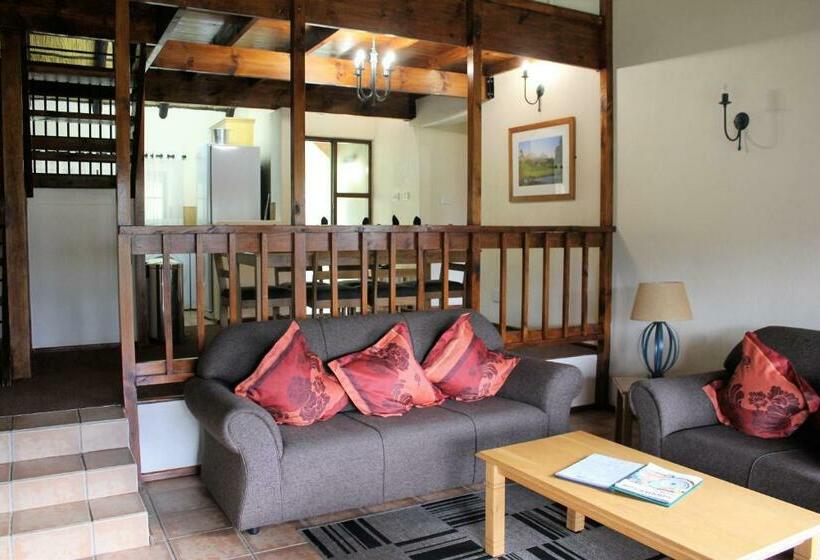 一居室别墅, Fairways Self Catering