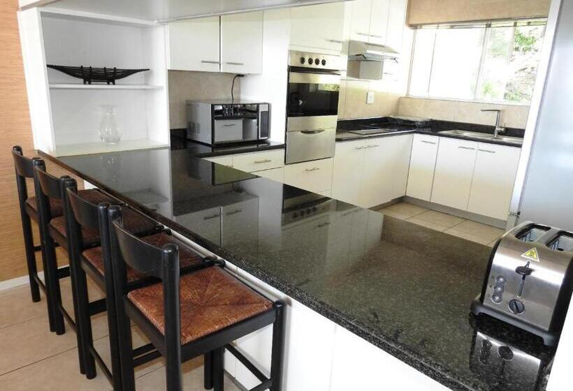 Апартаменты 1 Спальня, Fairways Self Catering