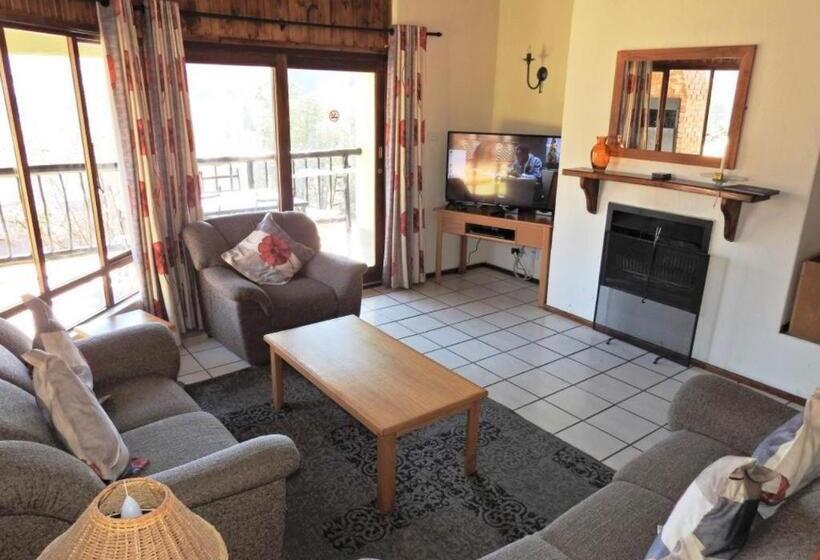 Шале 1 Спальня, Fairways Self Catering