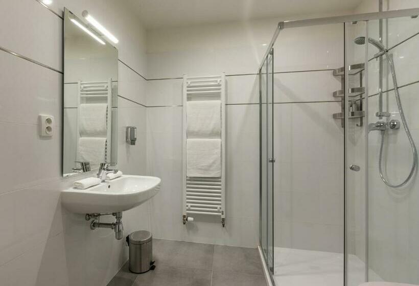 Quarto Estandar Primeiro Andar, Gorgeous Prague Rooms