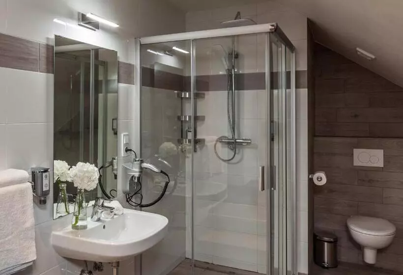 Vuode Makuusalissa, Gorgeous Prague Rooms