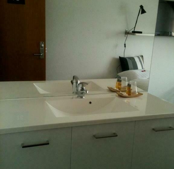 スタンダードシングルルーム, Annex