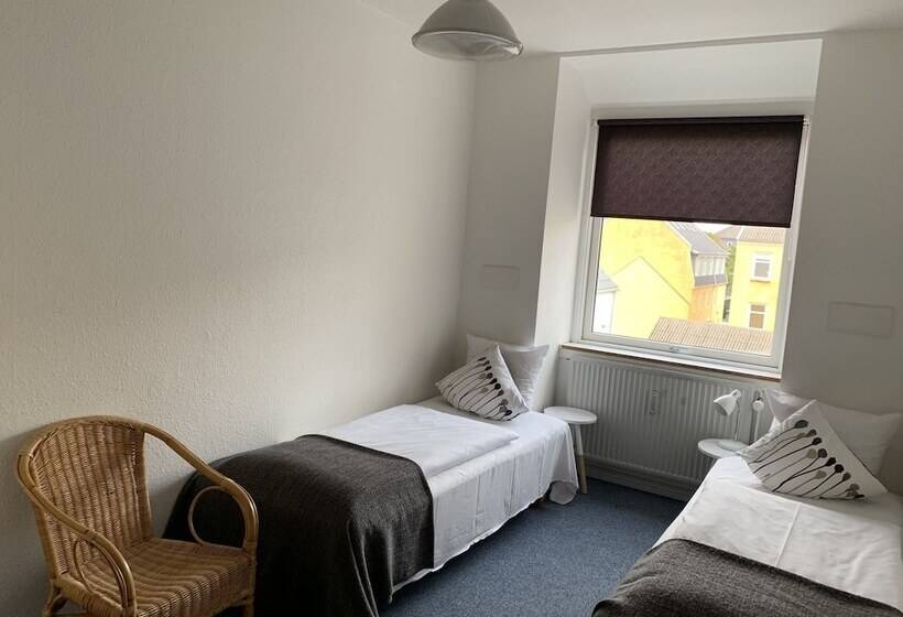 スタンダードシングルルーム, Annex