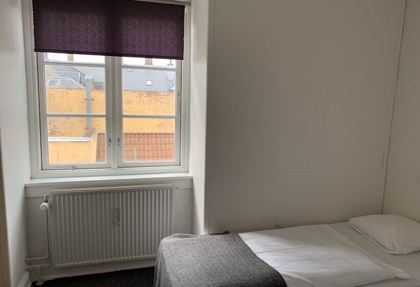 バスルーム共有のシングルスタンダード, Annex