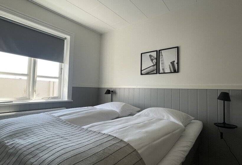 スタンダードルーム, Annex