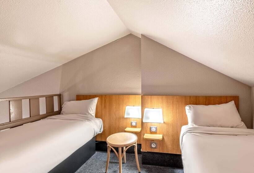 חדר סטנדרט לארבעה, B&b Hotel Quimper Nord Douarnenez