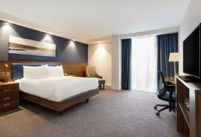 身障者適用スタンダードルーム, Hampton by Hilton Dundee City Centre