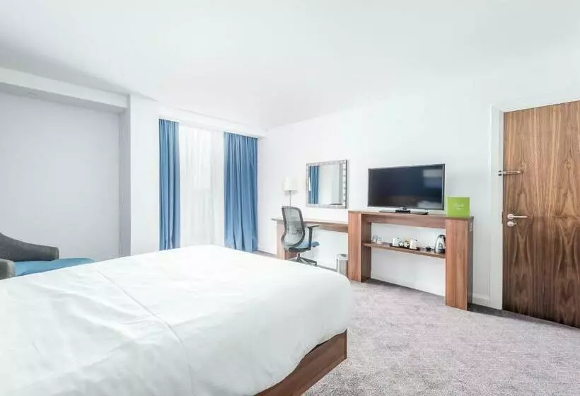 身障者適用スタンダードルーム, Hampton by Hilton Dundee City Centre