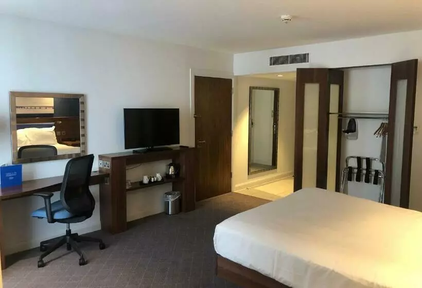 身障者適用スタンダードルーム, Hampton by Hilton Dundee City Centre