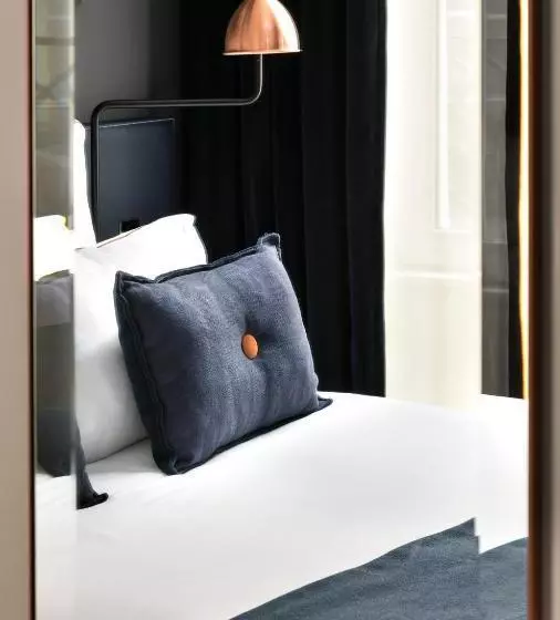 Chambre Standard Individuelle, Hôtel Square Louvois