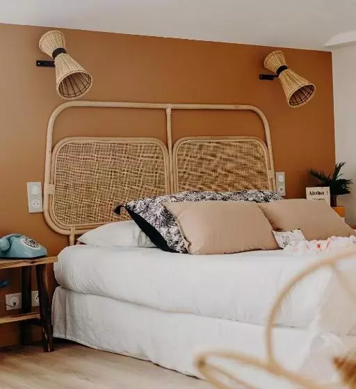 Standard Kolmen Hengen Huone, Hôtel Palmito