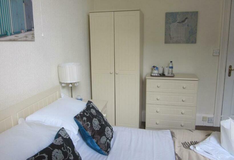 标准间, Rivelyn Hotel Bar & Restaurant