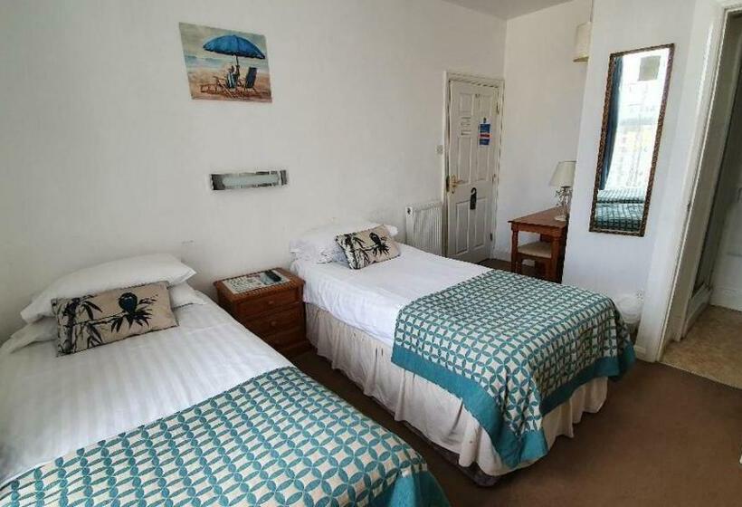 经济房, Rivelyn Hotel Bar & Restaurant