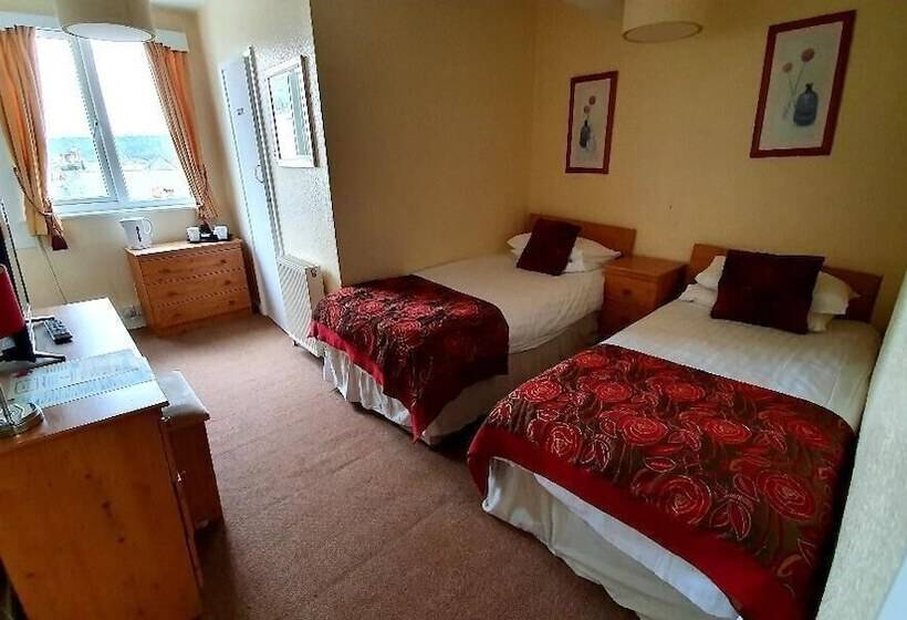 标准间, Rivelyn Hotel Bar & Restaurant