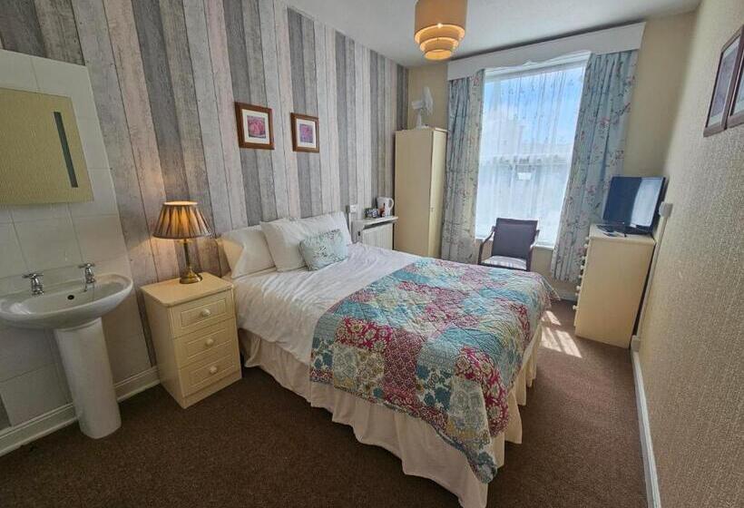 标准间, Rivelyn Hotel Bar & Restaurant