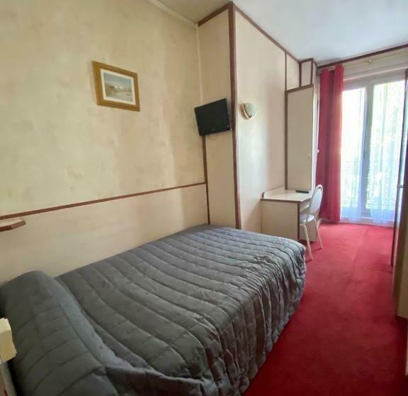 اتاق استاندارد یک نفره, Studia