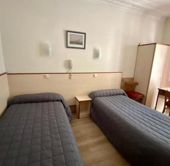 اتاق استاندارد, Studia