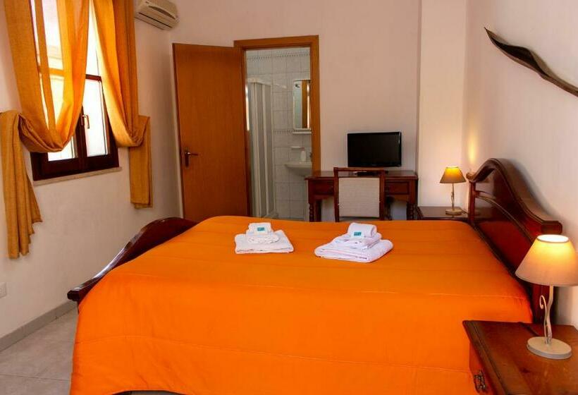 スタンダードルーム, La Masseria Hotel Ristorante Centro Benessere